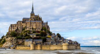 Mont Saint Michel com Guia brasileiro